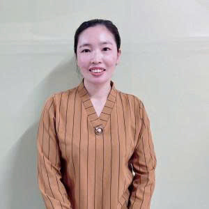 Em đang tìm việc cho chị gái em mới ở quê lên đang tìm việc lâu dài và ổn định ạ