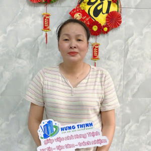 Chị Trang việc gì cũng làm , cần việc đi làm ngay ạ