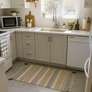 NHÀ EM Ở SALA QUẬN 2 CẦN GẤP CHỊ GIÚP VIỆC NHÀ BAO ĂN Ở LẠI LƯƠNG 12 TRIỆU Ạ