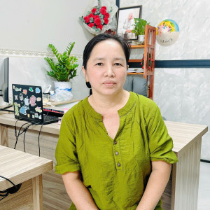 Chị Lan đang tìm việc bao ăn ở lại ạ