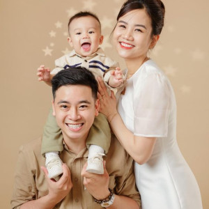 CẦN GẤP CÔ CHĂM BÉ NHẬN VIỆC NGAY Ạ