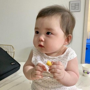 Chung cư quận 1 cần chị bảo mẫu về chăm em bé được 6 tháng