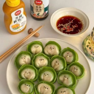 Gia đình em cần người chăm ông ạ