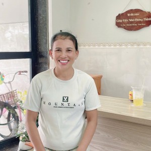 Chị Phượng đa năng mọi công việc , đang cần tìm việc lâu dài ạ