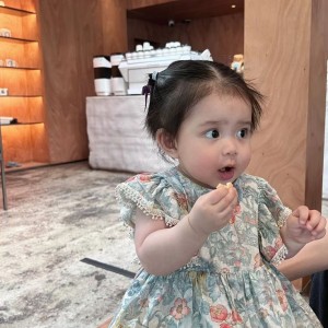 Tìm cô chăm bé yêu tại quận 1 - Lương cao, việc nhẹ!