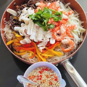 NGAY CHỢ PHÚ THỌ - QUẬN 11. TUYỂN GẤP CÔ GIÚP  VIỆC NHÀ LƯƠNG THÁNG 13 TRIỆU