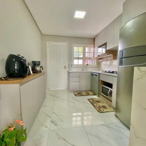 THA THIẾT TÌM 1 CHỊ GIÚP VIỆC NHÀ, NHÀ NHỎ CHỈ 55M2 TRÊN ĐƯỜNG LÊ HỒNG PHONG Q10 LƯƠNG 12 TRIỆU