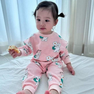 Trong ngày mai em cần tìm gấp 1 chị chuyên chăm bé 12 tuổi tại quận Tân Phú BAO ĂN Ở LẠI 