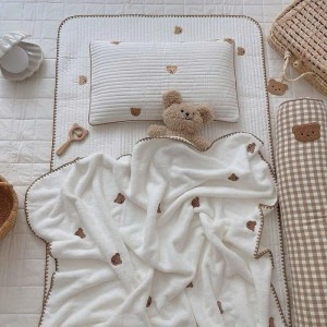 Trong hôm nay em cần gấp chị chuyên chăm bé lương 14 triệu bao ăn ở tại Bình Thạnh trên đường Điện Biên Phủ
