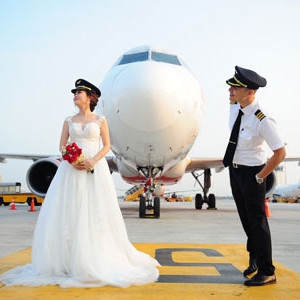 CẦN CÔ GIÚP VIỆC VỀ LAU DỌN NHÀ CỬA CHO VỢ CHỒNG LÀM PHI CÔNG