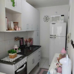 Vợ chồng em ở chung cư The Manor quận Bình Thạnh, cần thuê 1 chị giúp việc nhà