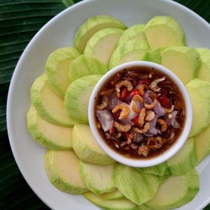 Gia Đình Chị Gái E Đang Cần Người Ạ