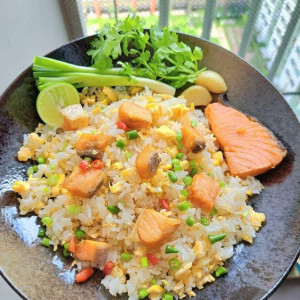 Tuyển Gấp 1 Cô Nấu Ăn Ngon Đi Làm Bao Ăn Ở Lại Ạ