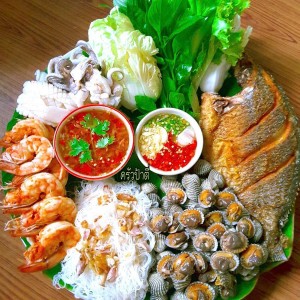 Chính chủ em cần gấp 1 cô chăm ông đi làm bao ăn ở lại a