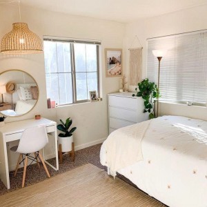 Nhà 1 trệt 1 lầu 57m2 gần nhà thờ Tân Định Q.3 đang cần một chị làm việc nhà lương 12 triệu