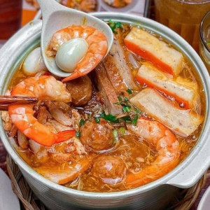 Tìm cô gúp việc cho gia đình làm ăn ở lại tại Phan Văn Khoẻ Quận 6