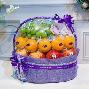 Tuyển gấp 1 cô chuyên chăm bé sơ sinh đi làm bao ăn ở lại ạ