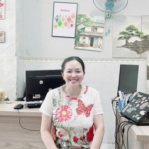 Chị Thủy đang tìm việc bao ăn ở lại và lâu dài ạ