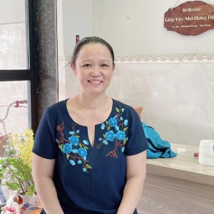 Chị Hoa mới ở quê lên đang tìm việc bao ăn ở lại ạ