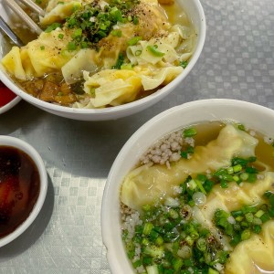 Gia đình hiện đang cần tìm 1 cô giúp việc nhà ăn ở lại, nhà ít người, công việc ổn định đi làm luôn nha