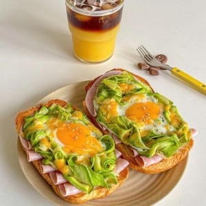 Tuyển gấp 1 cô nấu ăn ngon ạ