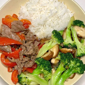 Gia đình em cần gấp , chị nào lm được alo e nha