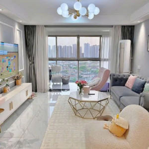 Mẹ đơn thân có 2 con gái đang ở chung cư khu vực Landmark 81 muốn tìm 1 chị giúp việc nhà.