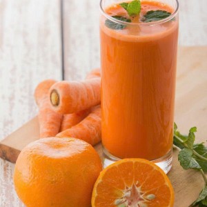 Cần người đi làm về ạ