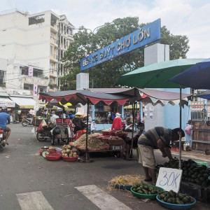 E Tìm Cô Giúp Việc Cho  3 Người Lớn Ở Quận 6 ( Ngay Bến Xe Chợ Lớn) Độ Tuổi 54 Trở Xuống