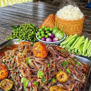 NHÀ MẶT PHỐ CÓ 1 LẦU TẠI ĐƯỜNG HUỲNH MẪN ĐẠT QUẬN 5 TÌM GẤP CÔ GIÚP VIÊC NHÀ