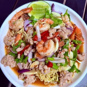 Tuyển Gấp 1 Cô Chăm Ông Ạ