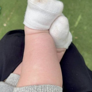 Vợ Chồng Em Tha Thiết tuyển Chị Chăm Em Bé Vừa Tròn 2 Tháng Tuổi Nhà Em Ở  Vinhomes Tân Cảng Bình Thạnh