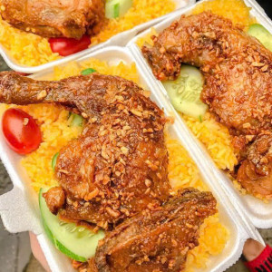 EM CHUẨN BỊ ĐI LÀM LẠI NÊN CẦN 1 CÔ GIÚP VIỆC NHÀ Ạ