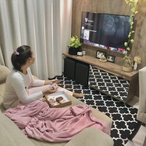 Gia đình em cần tuyển gấp 1 chị giúp việc nhà chung cư Richstar Tân Phú tầm 58m EM GỬI CHỊ LƯƠNG CAO Ạ