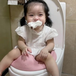 Tuyển gấp cô giúp việc chăm bé 2 tuổi ở khu Phú Mỹ Hưng, Quận 7.