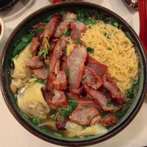 Cần gấp 1 cô chăm bà đi làm bao ăn ở lại ạ