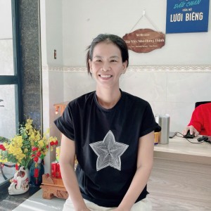 Chị Yên nấu ăn ngon làm việc có tâm , đang tìm việc bao ăn ở lại ạ