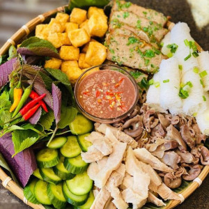 Tuyển Gấp Cô Giúp Việc Về Làm Nội Trợ Trong Gia Đình Tại Quận Gò Vâp