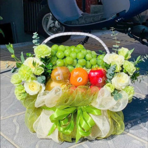 Tuyển gấp 1 cô chăm bé giỏi đi làm bao ăn ở lại ạ