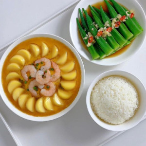 CẦN TÌM 1 CHỊ ÍT VƯỚNG BẬN GIA ĐÌNH VỀ PHỤ VIỆC NHÀ Ở GẦN NGÃ TƯ GA QUẬN 12. LƯƠNG KHỞI ĐIỂM 10 TRIỆU TRỞ LÊN