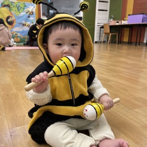 Vợ chồng em đang cần tìm 1 cô chăm bé 5 tháng tuổi làm việc tại quận 11