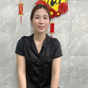 Chị Thơm đang tìm việc chuyên giúp việc đi làm bao ăn ở lại ạ