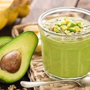 Tuyển gấp 1 cô chăm bà đi làm bao ăn ở lại ạ