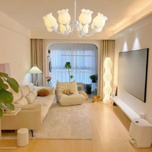 Nhà Nhỏ Ở Quận 3 Trên Đường Bàn Cờ Cần Gấp Chị Giúp Việc Nhà Lương 12 Triệu