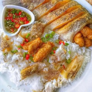 Cần gấp 1 cô nội trợ cho gia đình em ạ