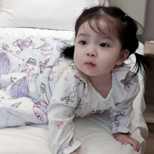 Do công việc bận rộn quá em không có thời gian chăm bé nên cần chị về trông bé 5 tháng tại Quận Phú Nhuận