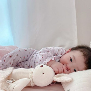 Tuyển 1 Chị Chăm Bé 1 Tháng ( Bao Ăn Ở ) Làm Việc Tại Quaajn1 ,lương 12 Triệu