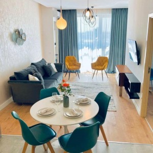 Gia Đình E Cần Chị Giúp  Việc Nhà Lương 13 Triệu Ở Tân Bình Ạ