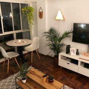 Nhà E 1 Trệt 1 Lầu Trên Đường Lê Quốc Hưng Q4 Cần Tuyển Cô Giúp Việc Lương 13tr Ạ