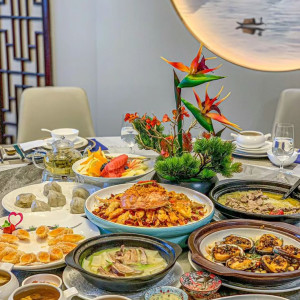 tuyển giúp việc nhà chăm em liên hệ e nhận việc ngay